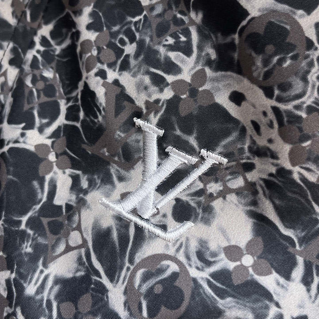LV BLACK MIX WHITE MONOGRAM JACKET 239557