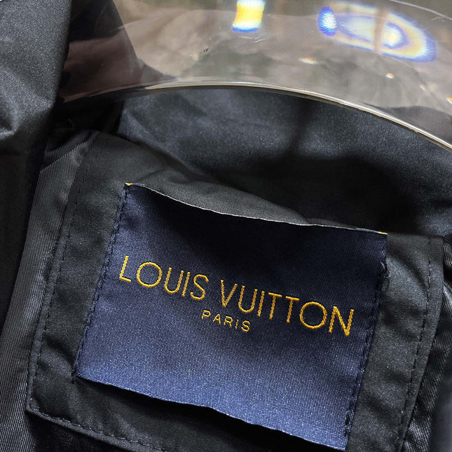 LV BLACK JACKET 239561