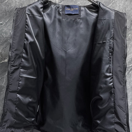 LV BLACK JACKET 239565
