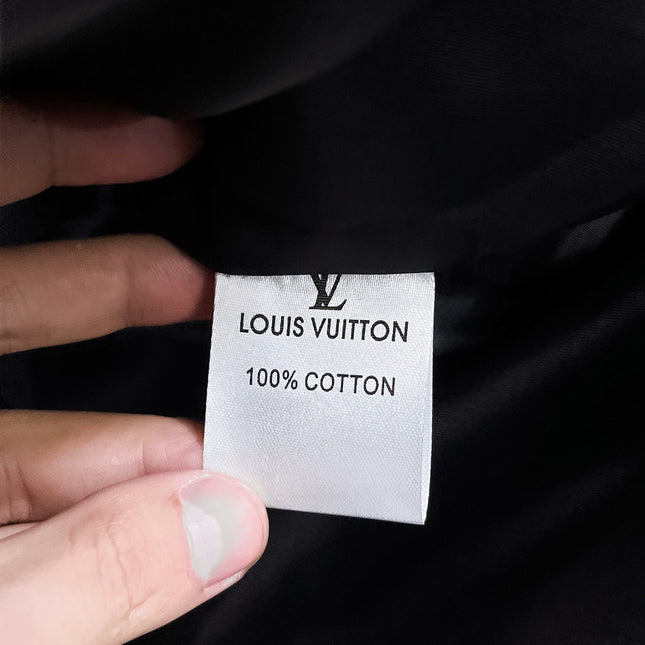 LV BLACK JACKET 239565