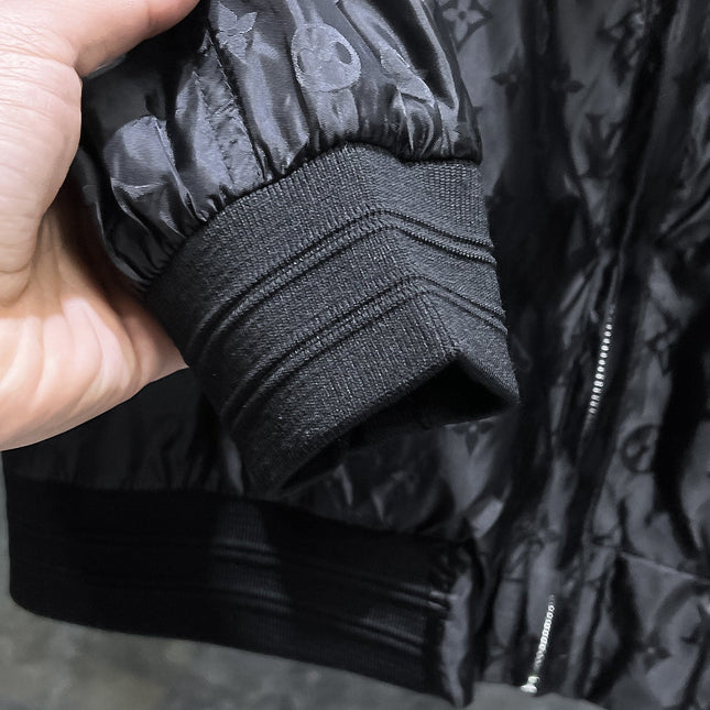 LV BLACK JACKET 239568