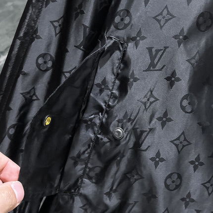 LV BLACK JACKET 239568