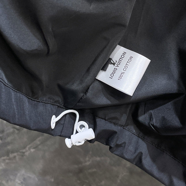 LV BLACK  JACKET 239571