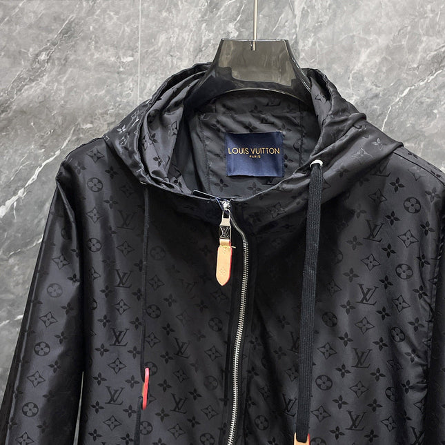 LV BLACK JACKET 239567