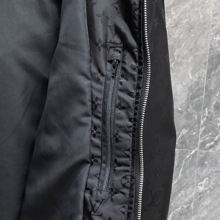 LV BLACK JACKET 239567