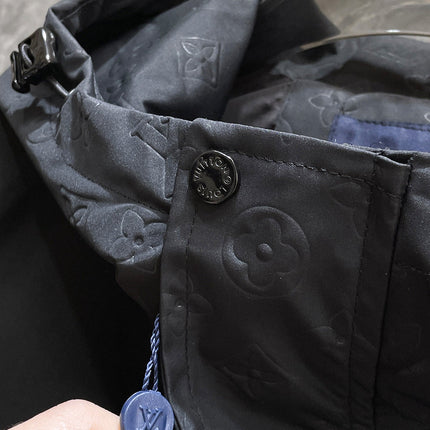 LV BLACK JACKET 239570