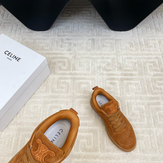 TRAINER SNEAKER IN RUSSET BROWN SUEDE