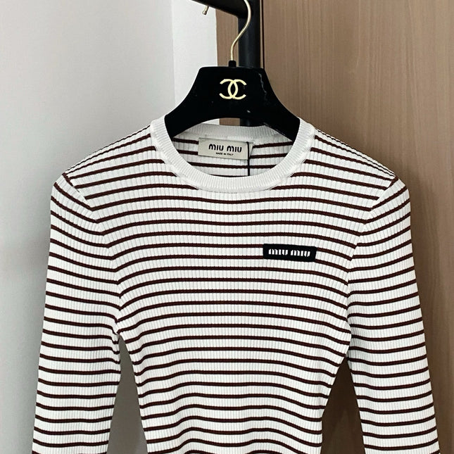 MIUMIU KNIT SWEATER STYLE 266