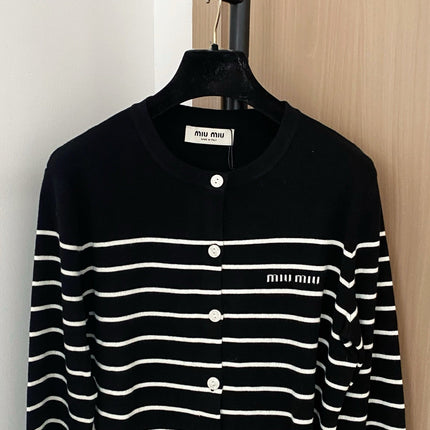MIUMIU CARDIGAN STYLE 154