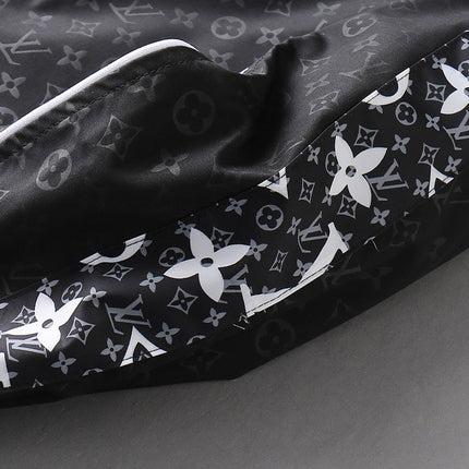LV HOODED JACKET BLACK MIX WHITE MONOGRAM 239001