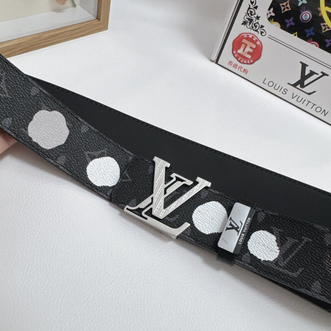 BELT 38MM IN BLACK CALFSKIN WITH WHITE POLKA DOT PATTERN AND 24K GOLD PLATED SILVER STEEL BUCKLE