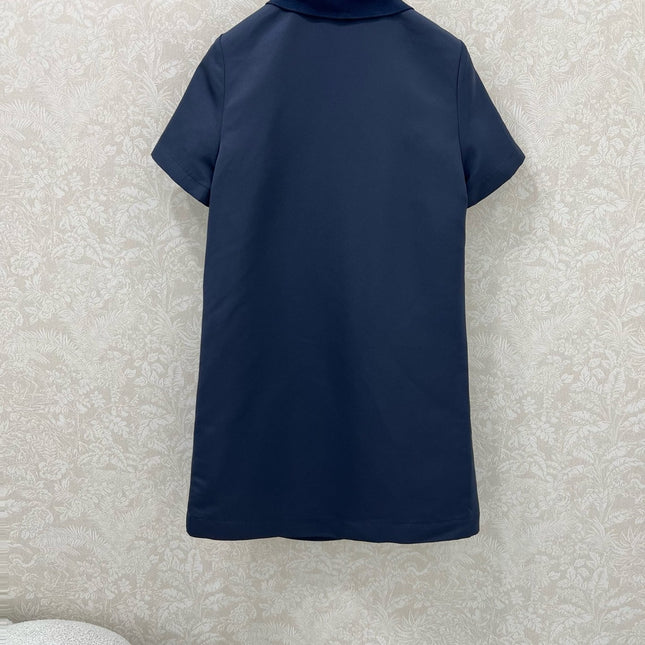 LOEWE SHORT-SLEEVE SHIFT DRESS WITH SIDE POCKETS 269160
