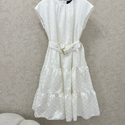 LV WHITE SLEEVELESS DRESS WITH BELT 269224