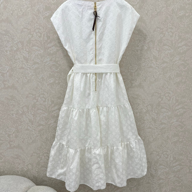 LV WHITE SLEEVELESS DRESS WITH BELT 269224