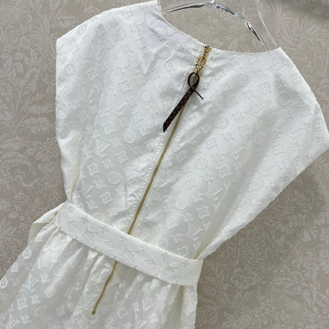 LV WHITE SLEEVELESS DRESS WITH BELT 269224