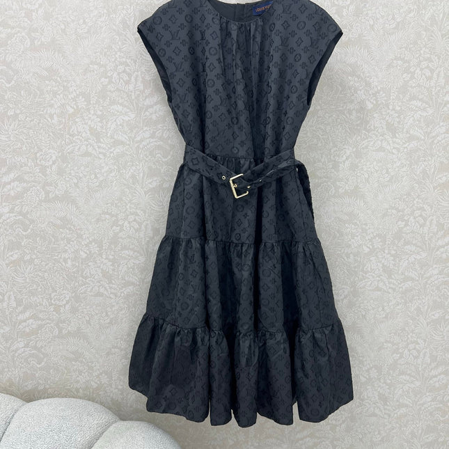 LV BLACK SLEEVELESS DRESS WITH BELT 269226