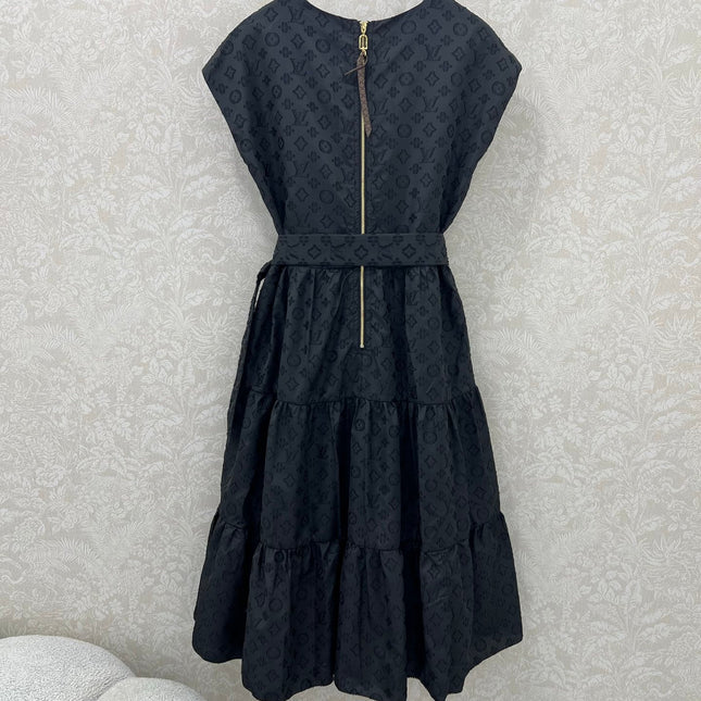 LV BLACK SLEEVELESS DRESS WITH BELT 269226