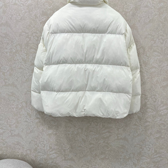 MONCLER 25S JACKET IN WHITE 075