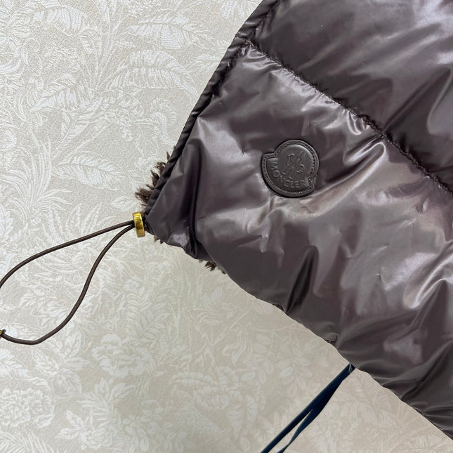 MONCLER 25S SHAGGY VEST IN BROWN 103