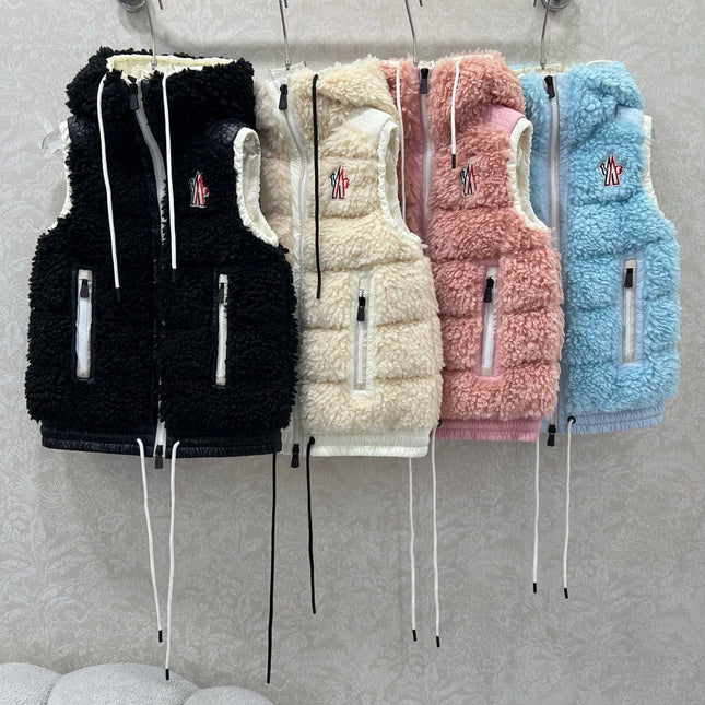MONCLER 25S DOWN VEST IN WHITE 104