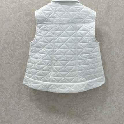 MONCLER 25S DOWN VEST IN WHITE 099