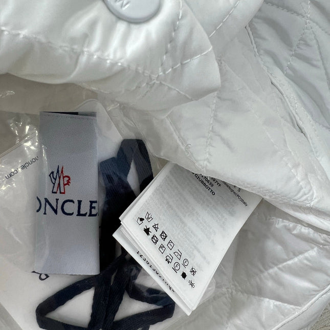 MONCLER 25S DOWN VEST IN WHITE 099