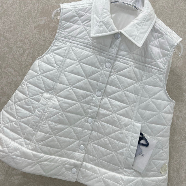 MONCLER 25S DOWN VEST IN WHITE 099