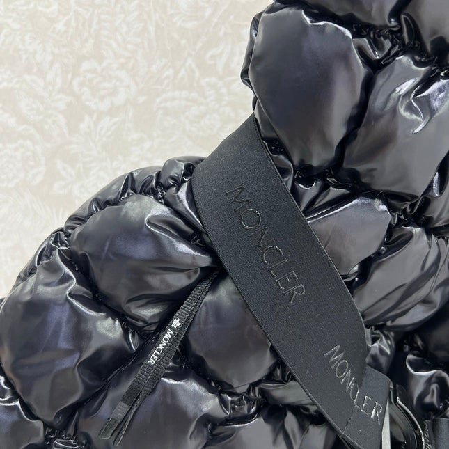MONCLER 25S JACKET IN BLACK 102