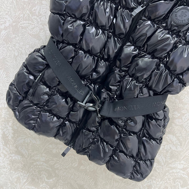 MONCLER 25S JACKET IN BLACK 102