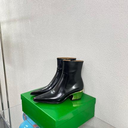 TEX ANKLE BOOT IN BLACK PATENT CALFSKIN
