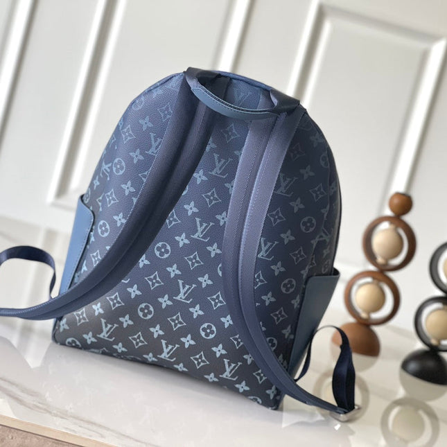 DISCOVERY BACKPACK PM 38 AEGEAN BLUE AND BLACK MONOGRAM GRADIENT CANVAS