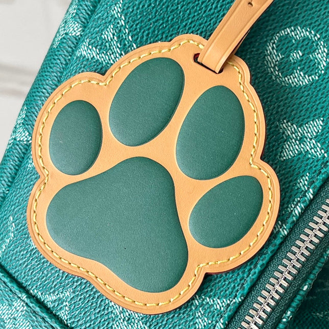 DISCOVERY BACKPACK 38 IN GREEN MONOGRAM HERITAGE CANVAS