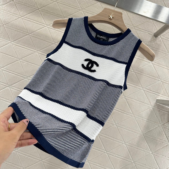 Chanel 25 Tank Top Black White Patchwork Knitted Crewneck