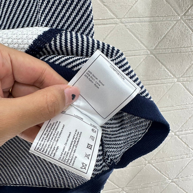 Chanel 25 Tank Top Black White Patchwork Knitted Crewneck