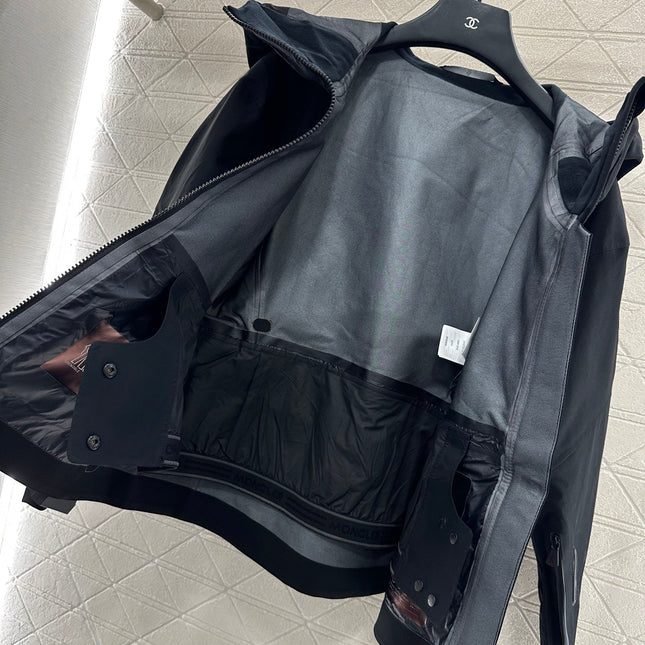 MONCLER 25S JACKET 290975
