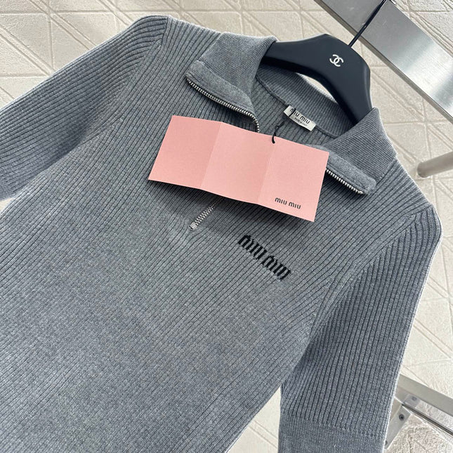MIUMIU SHORT-SLEEVE KNIT POLO SHIRT STYLE 99