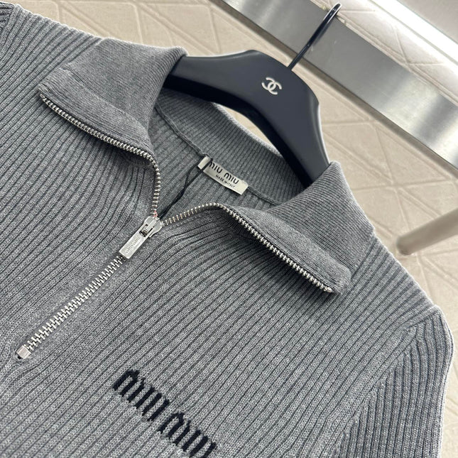 MIUMIU SHORT-SLEEVE KNIT POLO SHIRT STYLE 99