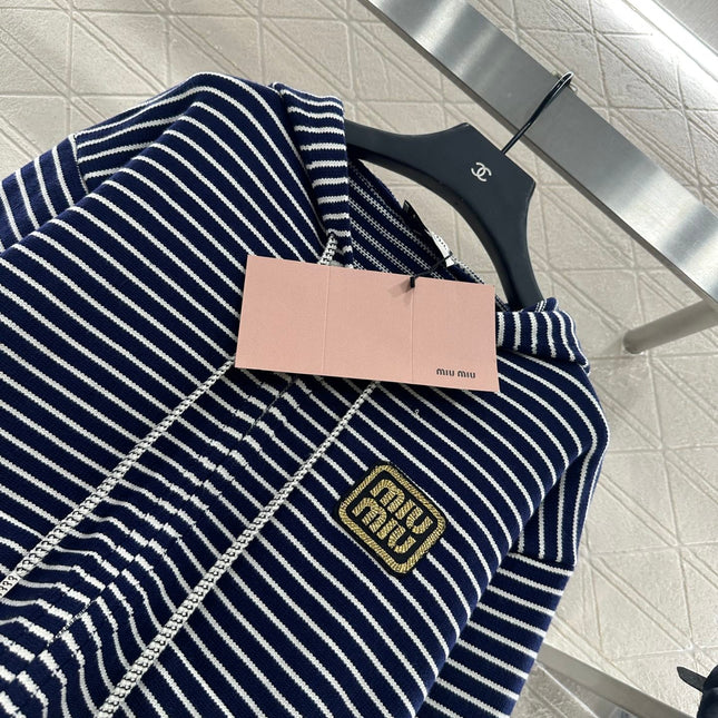 MIUMIU FLEECE HOODED JACKET STYLE 95