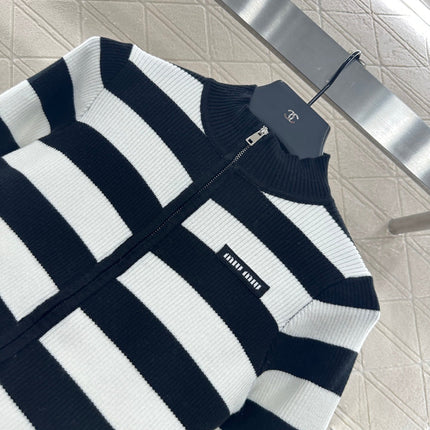 MIUMIU ZIP-UP KNIT TOP STYLE 21
