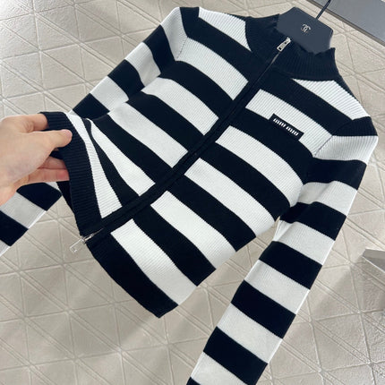MIUMIU ZIP-UP KNIT TOP STYLE 21