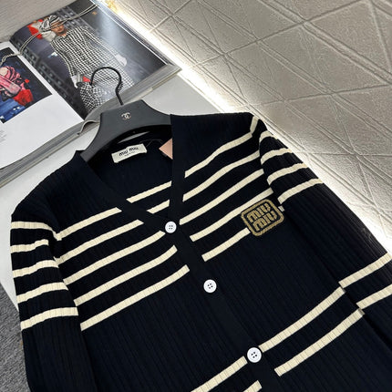 MIUMIU CARDIGAN STYLE 111