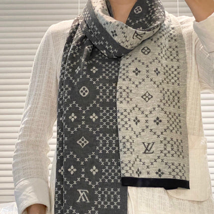 SCARF 180 CM IN SHADOW GRAY MONOGRAM CASHMERE 398517