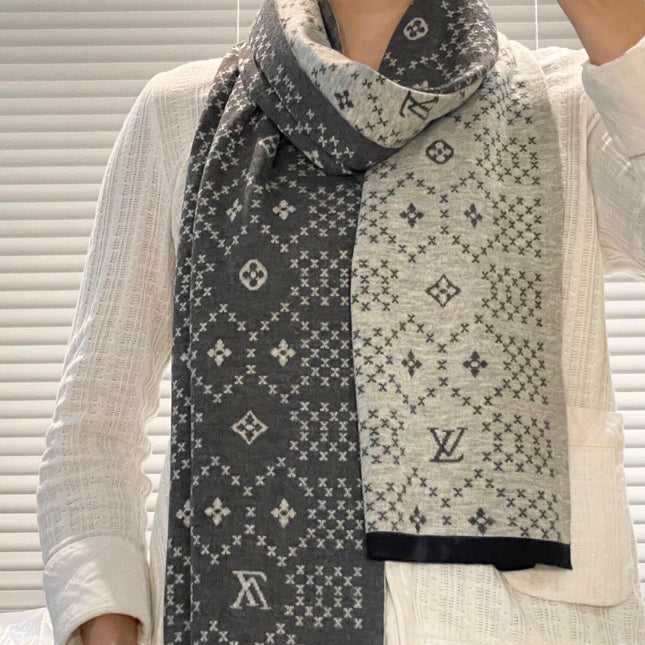SCARF 180 CM IN SHADOW GRAY MONOGRAM CASHMERE 398517