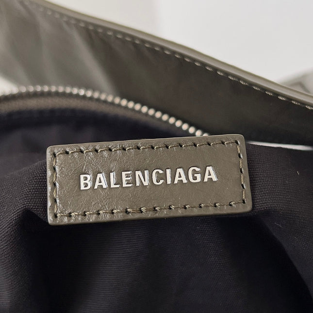 SUPERBUSY LARGE SLING BAG 42 IN KHAKI GREEN LAMBSKIN