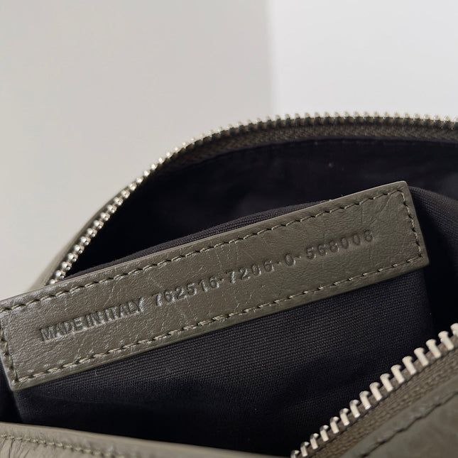 SUPERBUSY LARGE SLING BAG 42 IN KHAKI GREEN LAMBSKIN