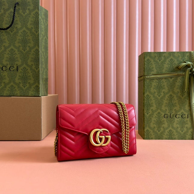 MARMONT SMALL SHOULDER BAG 20 IN RED LAMBSKIN GOLD HARDWARE
