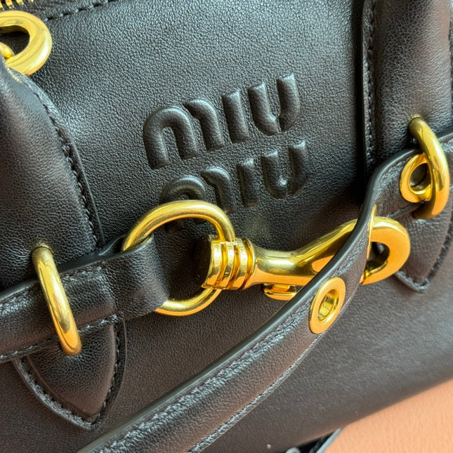 AVENTURE NAPPA BAG 28 IN BLACK LAMBSKIN GOLD HARDWARE