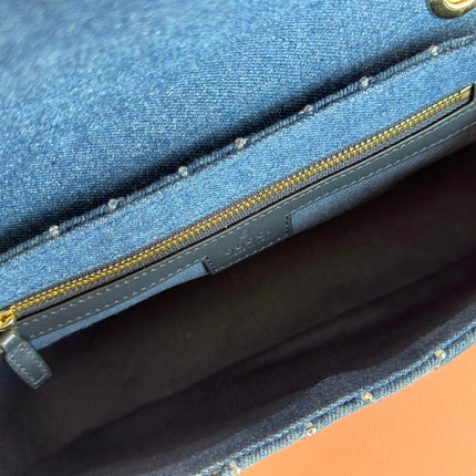 MARMONT SHOULDER BAG 26 IN BLUE DENIM WITH DOUBLE G CRYSTAL PATTERN GOLD HARDWARE