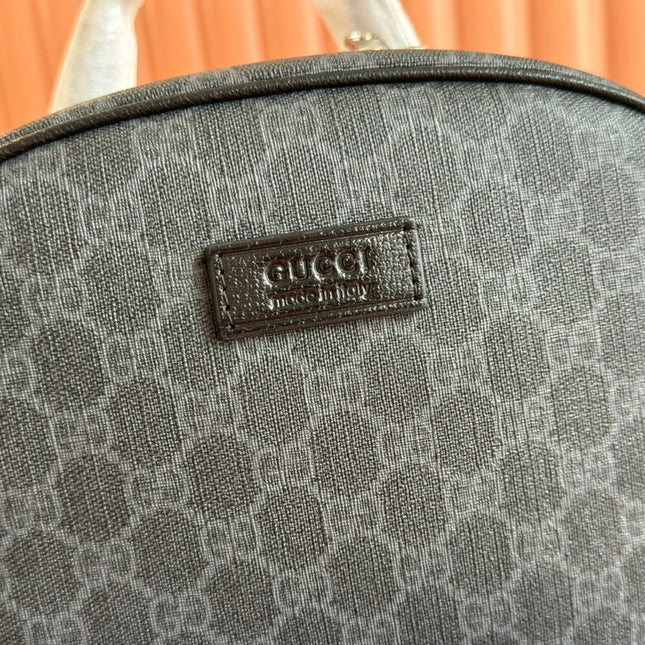 MEDIUM GG BACKPACK 40 IN DARK GREY AND BLACK CALFSKIN