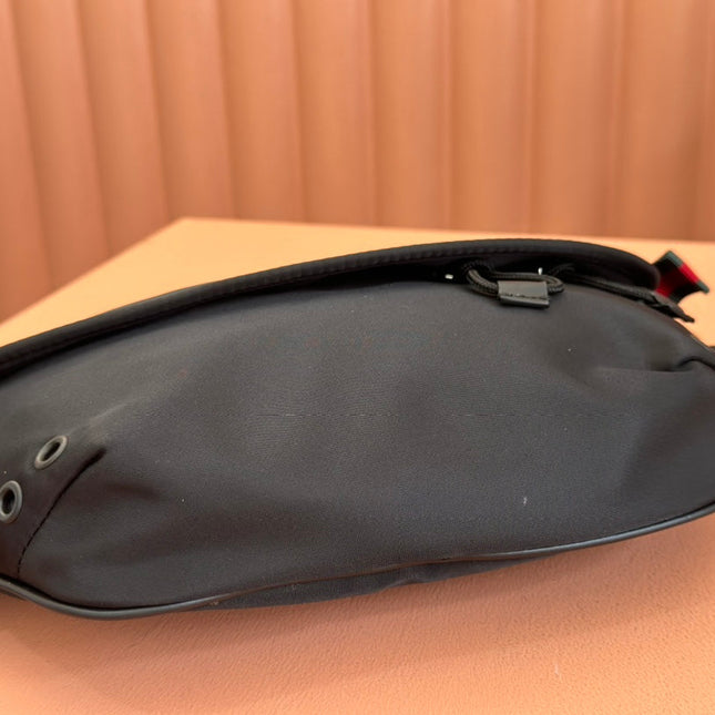 LARGE BELT BAG 32 IN BLACK CANVAS GREEN AND RED WEB DETAIL